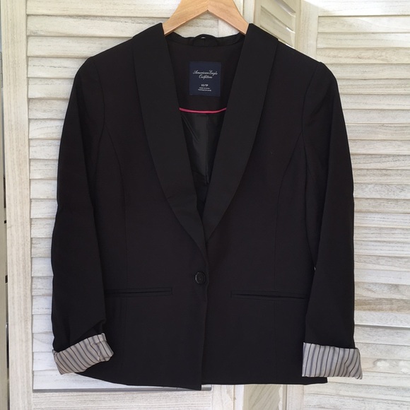 American Eagle Outfitters Jackets & Blazers - AEO Blazer Size XS - lined NWT